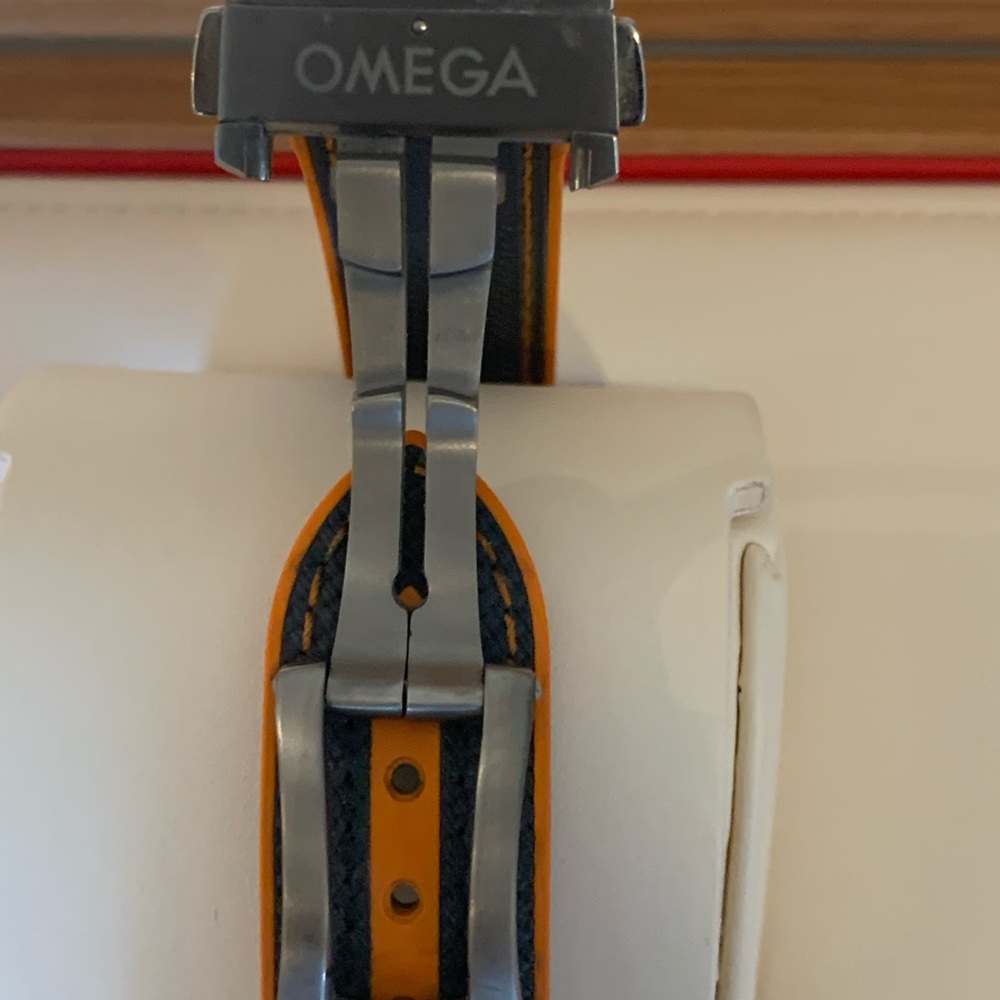 Omega Seamaster Chronograph Automatic Watch - Picture 4 of 15